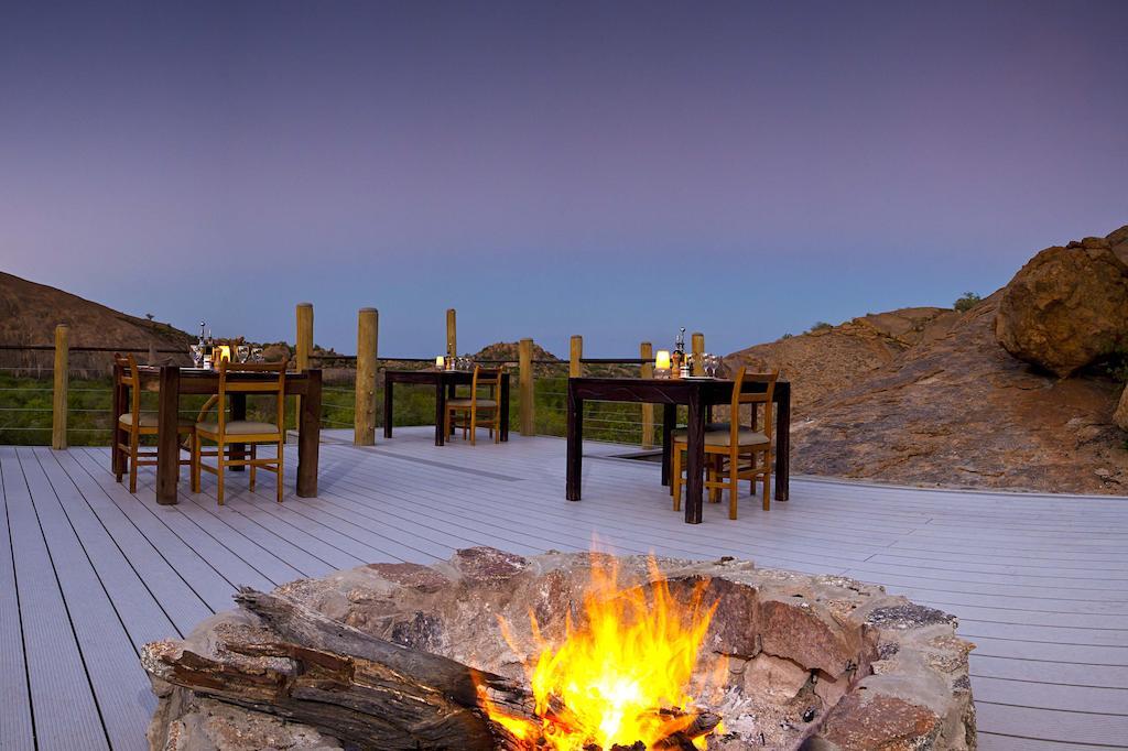 Erongo Wilderness Lodge Omaruru Exteriör bild