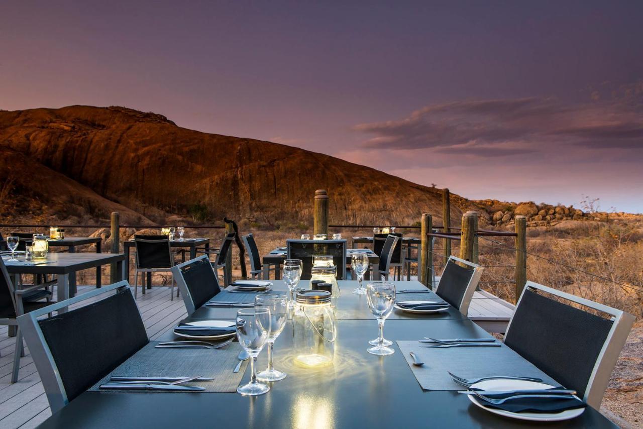 Erongo Wilderness Lodge Omaruru Exteriör bild